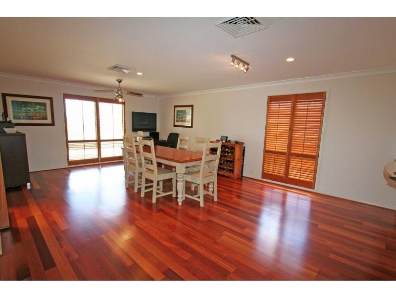 101 O’Shea Circuit, Cessnock NSW 2325