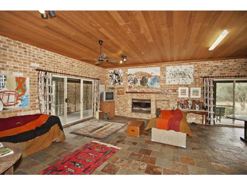 302 Old North Road, Pokolbin NSW 2320