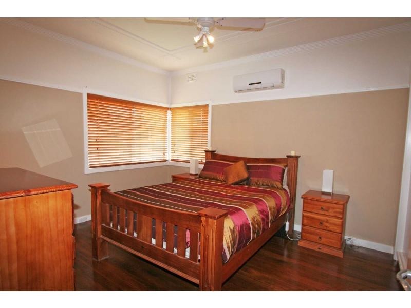 16 Sergeant Street, Cessnock NSW 2325