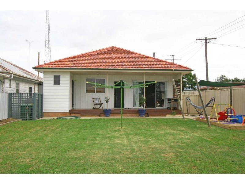 16 Sergeant Street, Cessnock NSW 2325