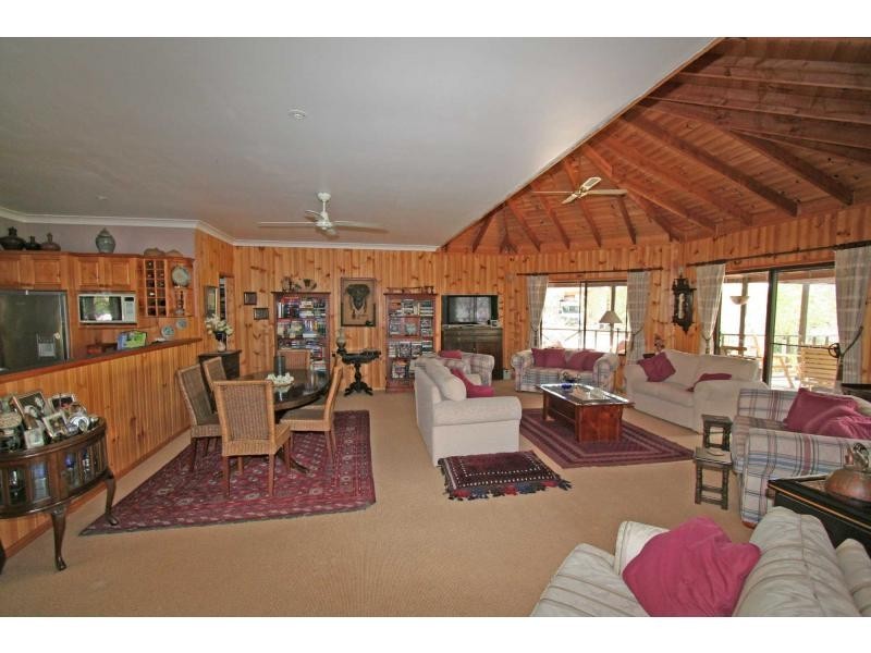 3140 Great North Road, Wollombi NSW 2325