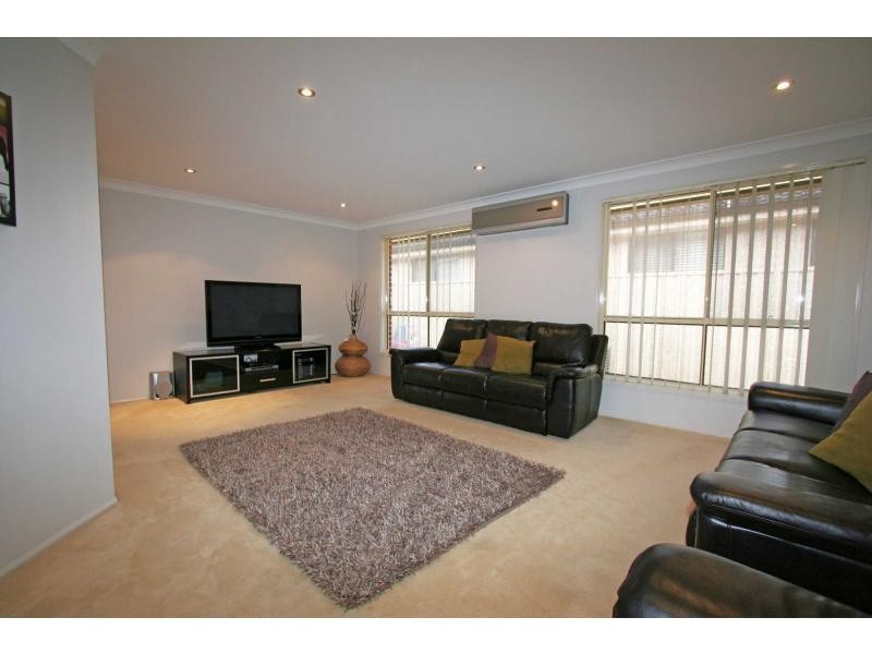 90 Main Road, Heddon Greta NSW 2321