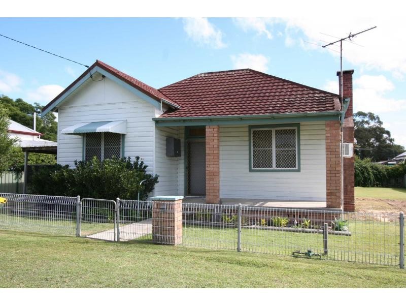 24 William Street, Cessnock NSW 2325