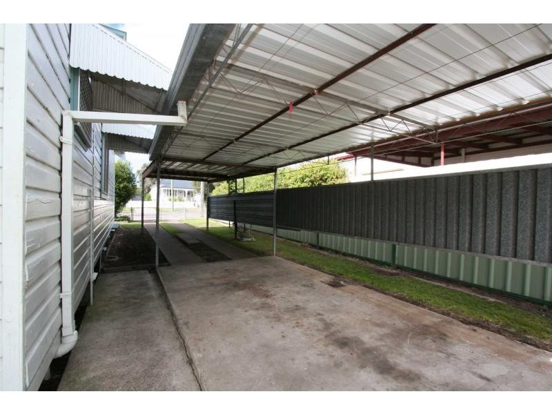 24 William Street, Cessnock NSW 2325