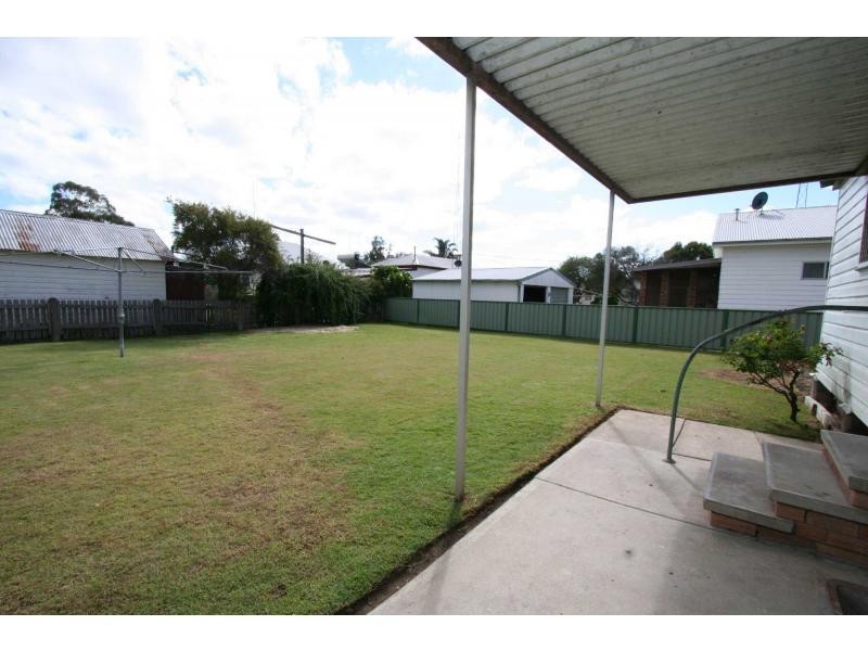 24 William Street, Cessnock NSW 2325
