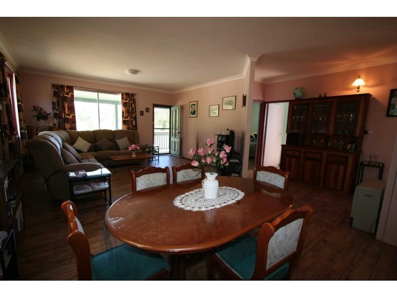 19 Hamilton Street, Abernethy NSW 2325