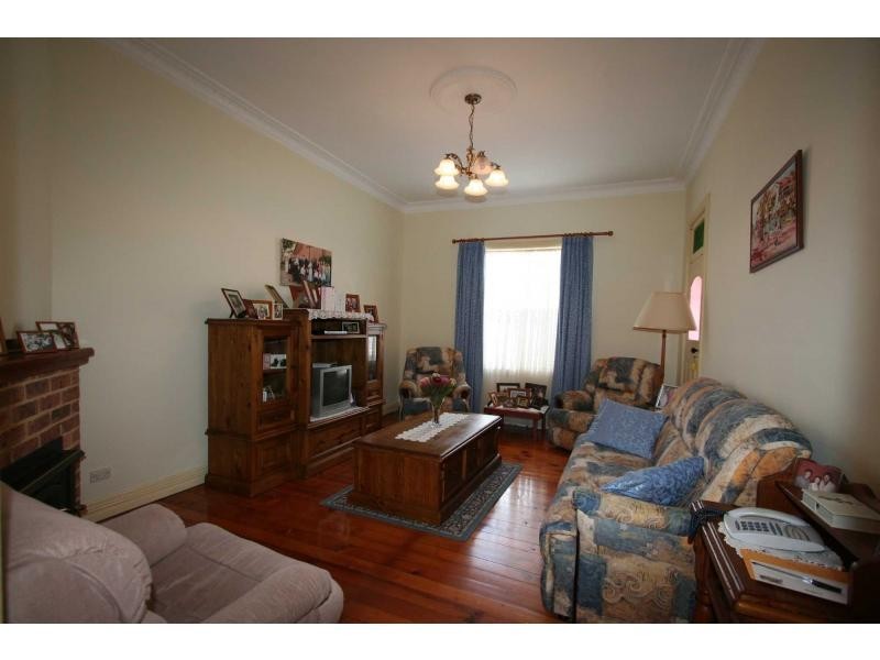 44 Mayfield Street, Cessnock NSW 2325