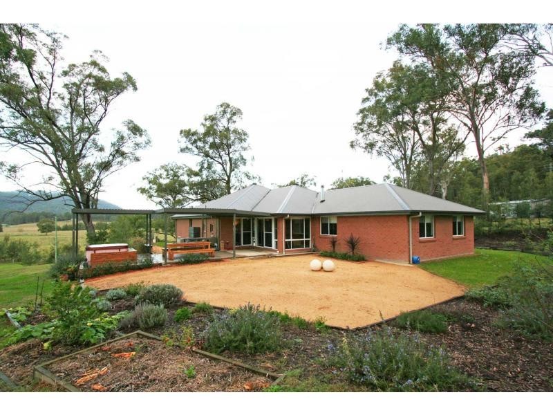 438 Congewai Road, Congewai NSW 2325