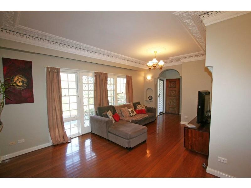 61 Armidale Street, Abermain NSW 2326