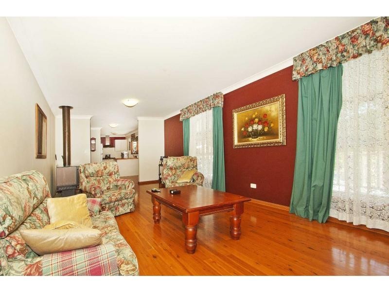3 Irwin Close, Millfield NSW 2325