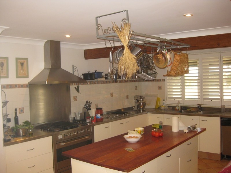 818 Lovedale Road, Lovedale NSW 2325