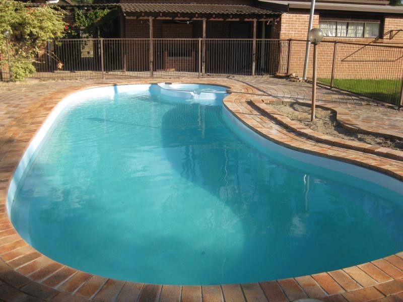 225 Elderslie Road, Elderslie NSW 2335