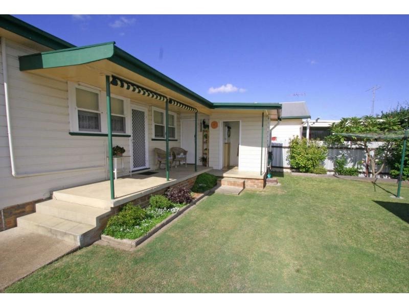 41 Elizabeth Street, Cessnock NSW 2325