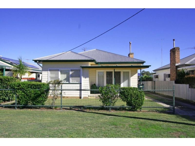 41 Elizabeth Street, Cessnock NSW 2325