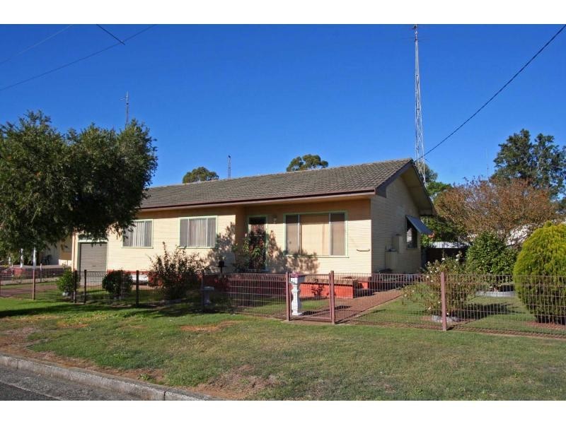 14 James Street, Cessnock NSW 2325