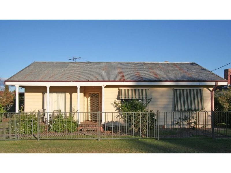 19 Margaret Street, Cessnock NSW 2325