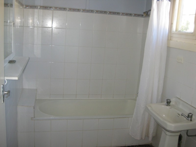 19 Mills Crescent, Cessnock NSW 2325