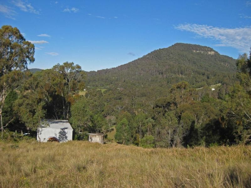 359 Sandy Creek Road, Mount Vincent NSW 2323