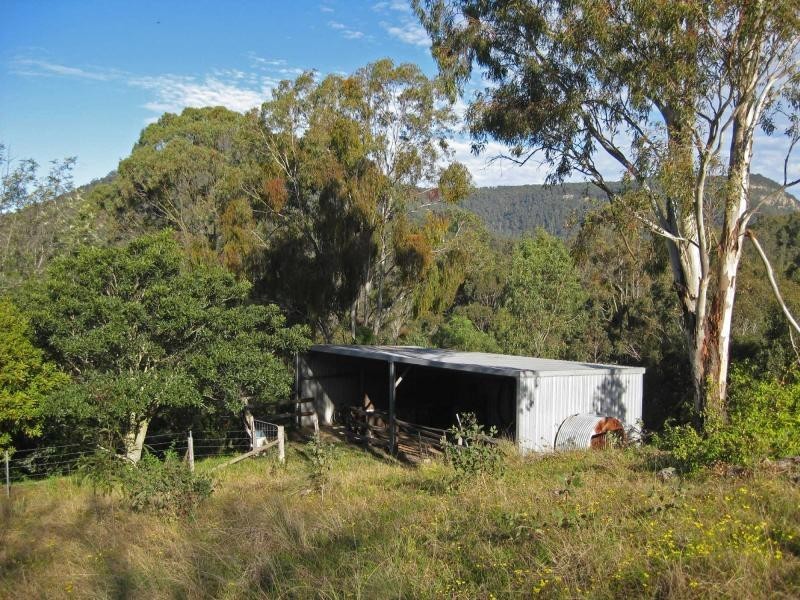 359 Sandy Creek Road, Mount Vincent NSW 2323