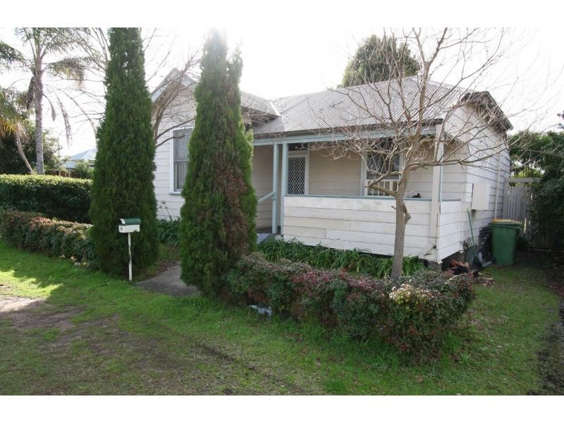 26 Maclean Street, Cessnock NSW 2325