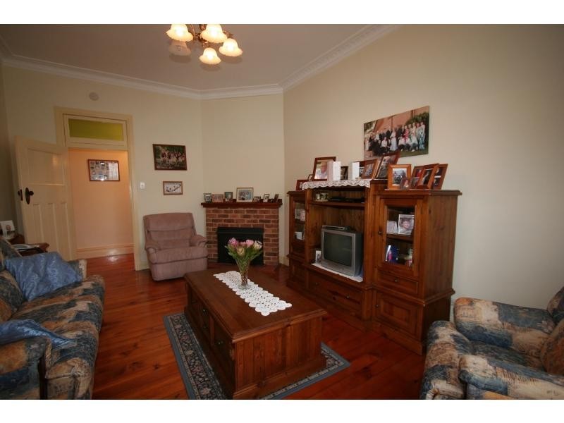 44 Mayfield Street, Cessnock NSW 2325