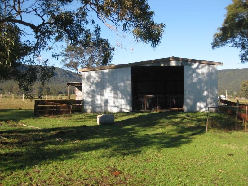 153 Whitings Lane, Quorrobolong NSW 2325