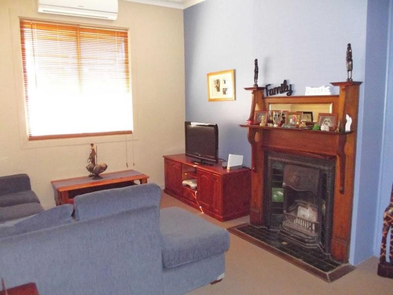 3 Queen Street, Abermain NSW 2326