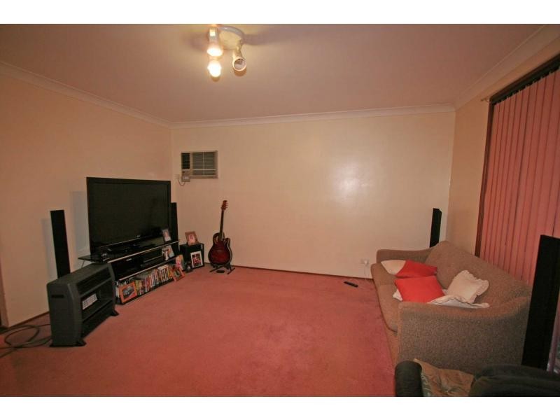 12 Comerford Close, Aberdare NSW 2325