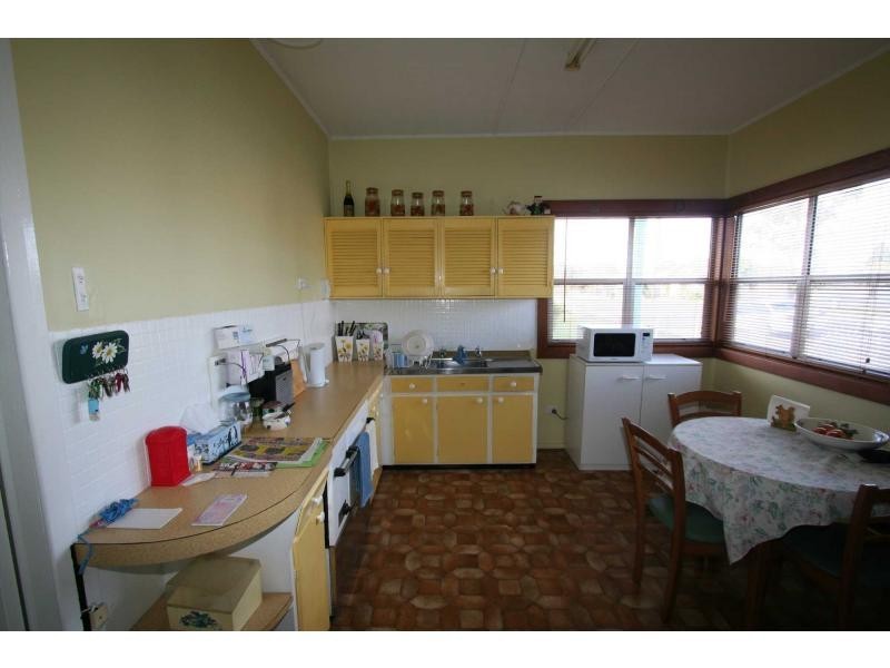 60 Mount View Road, Cessnock NSW 2325