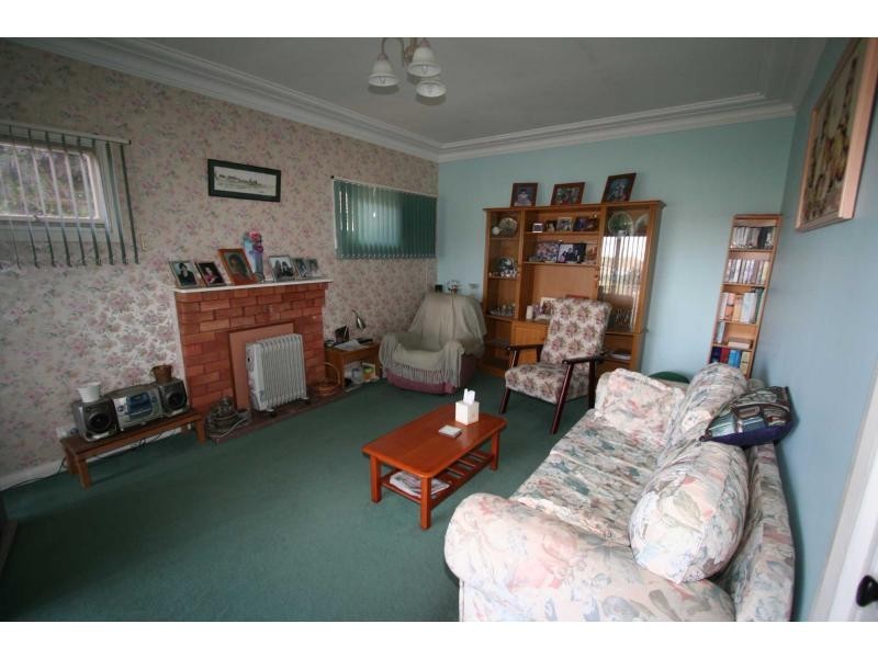 60 Mount View Road, Cessnock NSW 2325