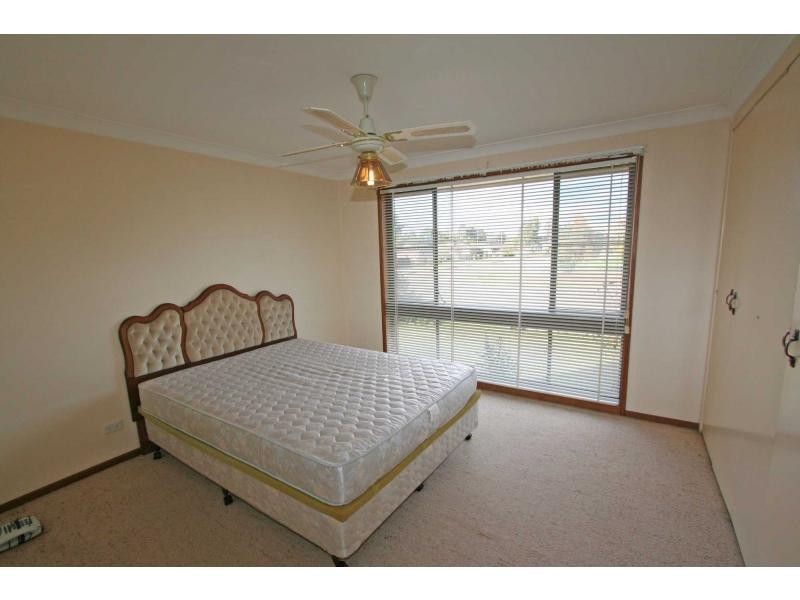 19 Dixon Street, Cessnock NSW 2325