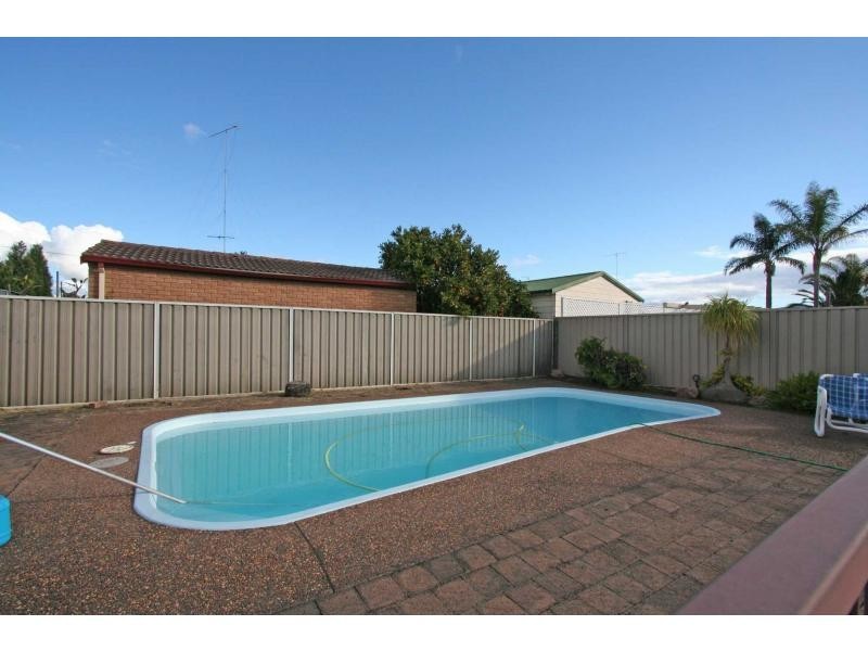 19 Dixon Street, Cessnock NSW 2325