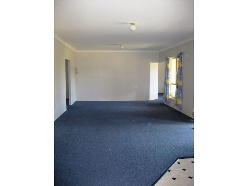 33 John Street, Ellalong NSW 2325