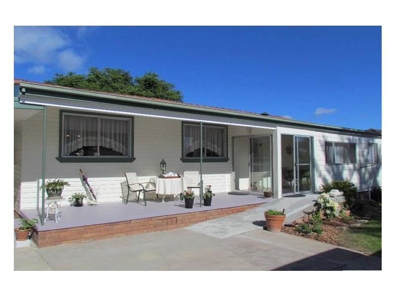 24 Mount View Road, Cessnock NSW 2325