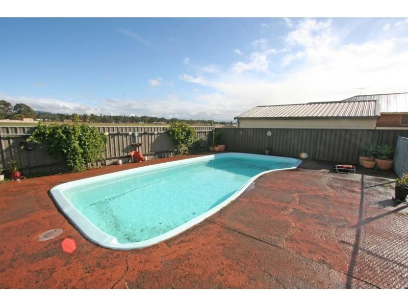 25 Lee Ann Crescent, Cessnock NSW 2325
