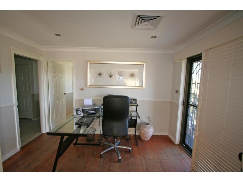 16 Lee Ann Crescent, Cessnock NSW 2325