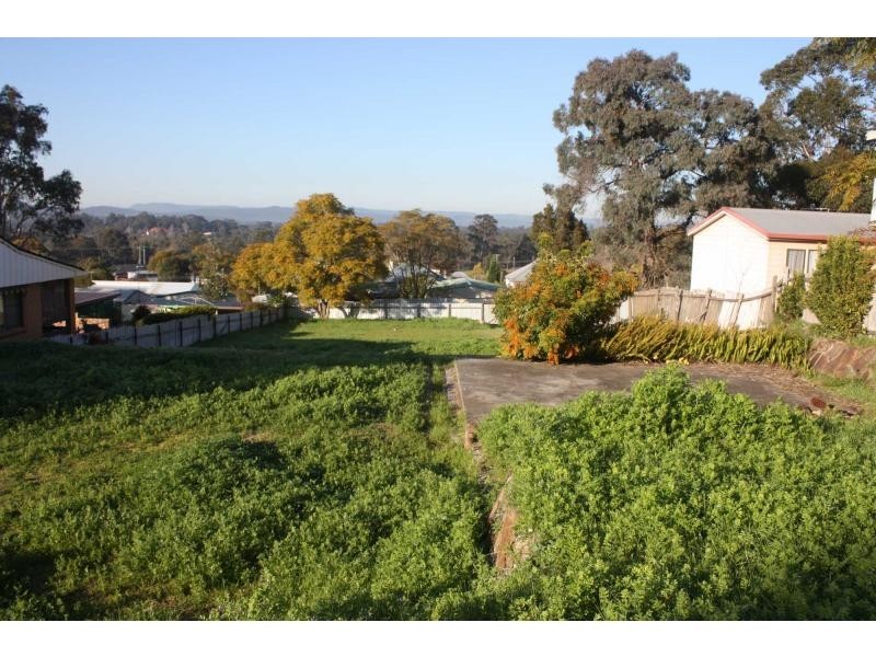 14 Cooma Street, Abermain NSW 2326