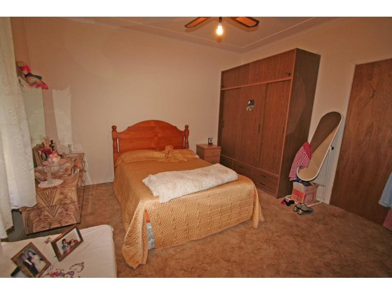 1 Mills Crescent, Cessnock NSW 2325