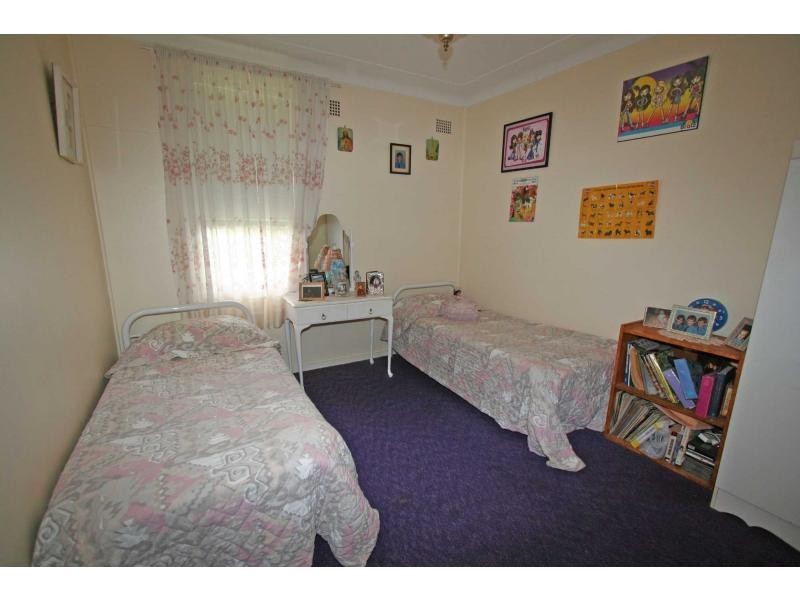 1 Mills Crescent, Cessnock NSW 2325