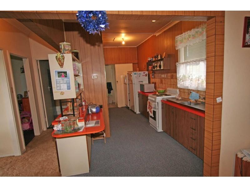 1 Mills Crescent, Cessnock NSW 2325