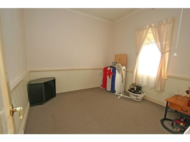 84 Melbourne Street, Abermain NSW 2326