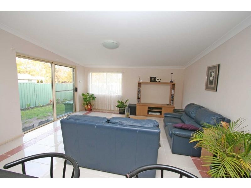 84 Melbourne Street, Abermain NSW 2326