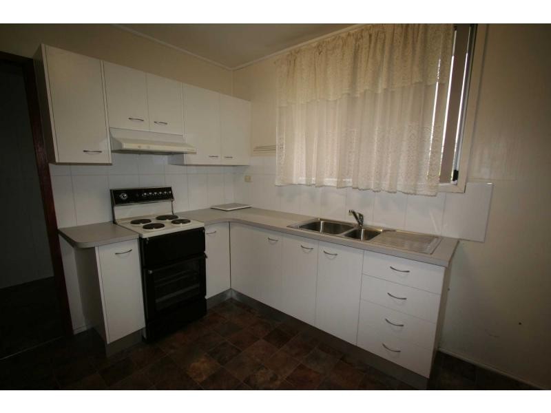 8 Rawson Street, Aberdare NSW 2325