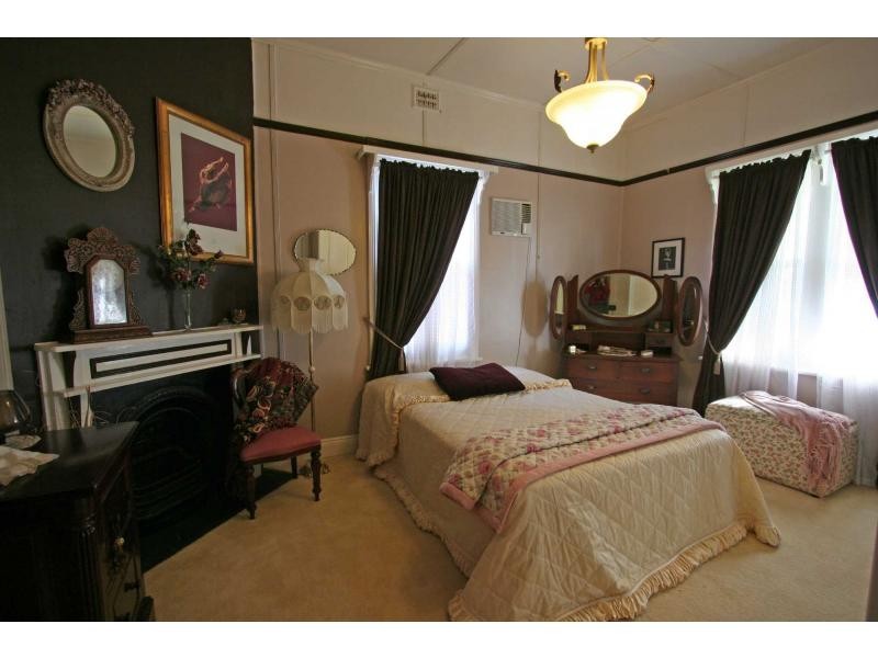 32 Cumberland Street, Cessnock NSW 2325