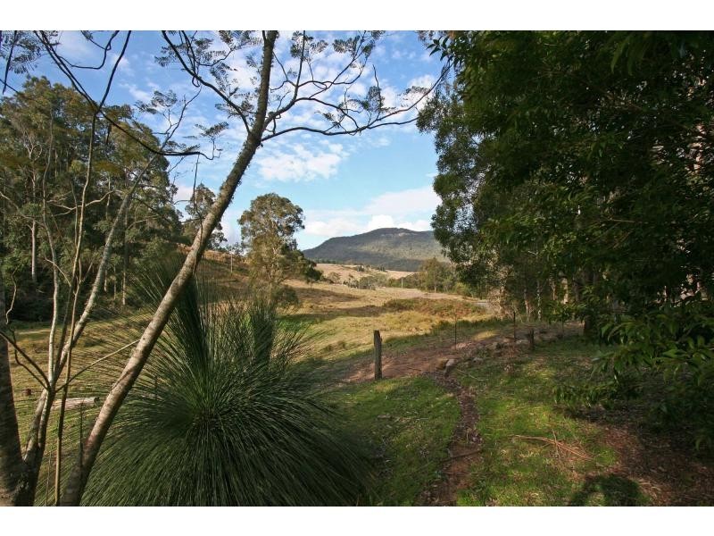 207 Q8 Road, Mount Vincent NSW 2323