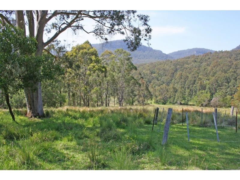 207 Q8 Road, Mount Vincent NSW 2323