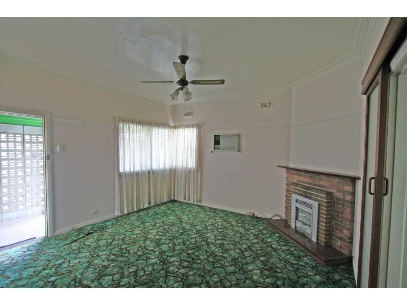 4 Fourth Street, Cessnock NSW 2325