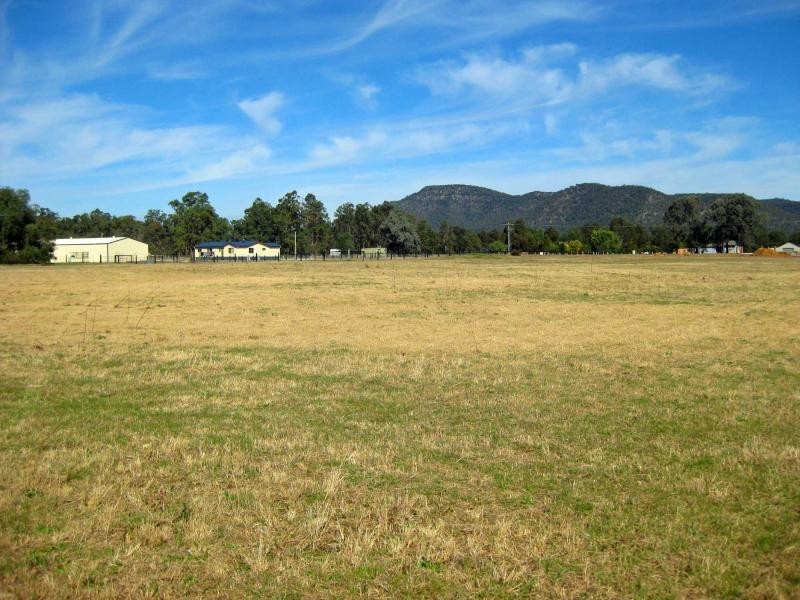 41 Cochrane Street, Broke NSW 2330