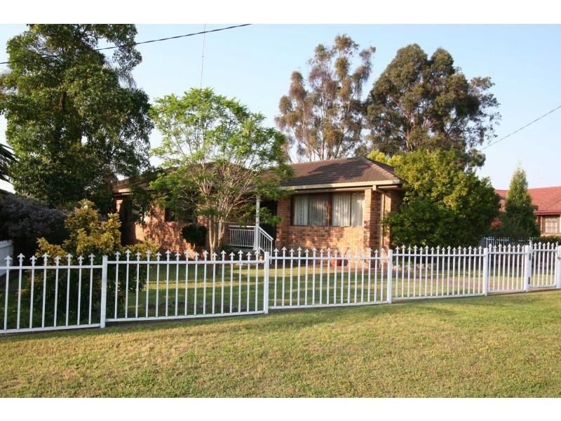 6 Mavis Street, Cessnock NSW 2325
