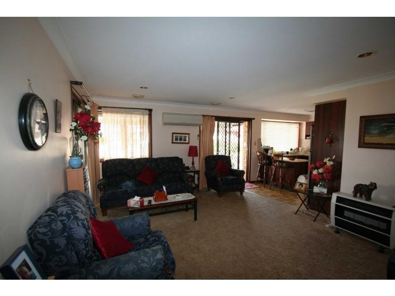 6 Mavis Street, Cessnock NSW 2325